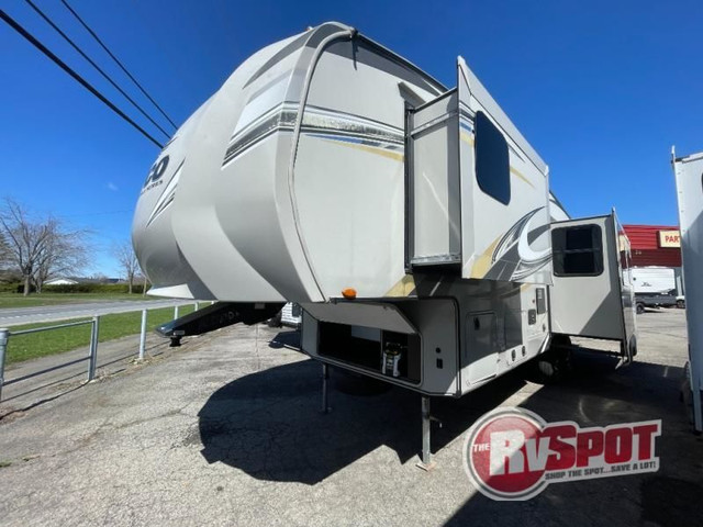 2018 Jayco Eagle HT 28.5RSTS in Travel Trailers & Campers in City of Montréal - Image 4
