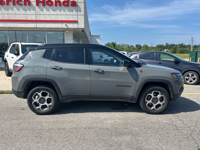 2022 Jeep Compass Trailhawk in Cars & Trucks in Grand Bend - Image 4