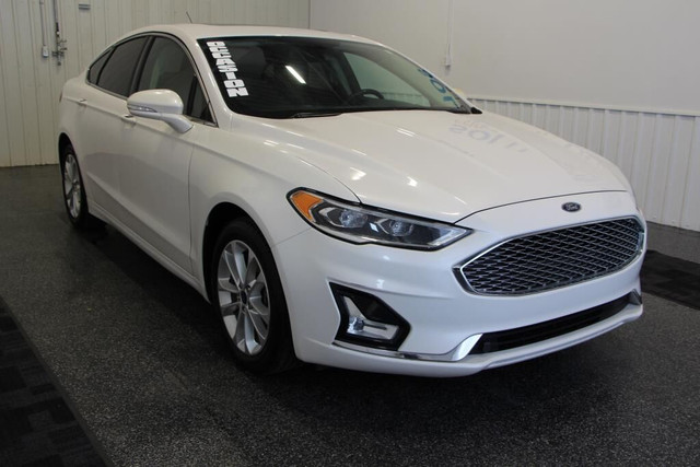 2019 FORD FUSION TITANIUM + BRANCHABLE + MEILLEUR DES 2 MONDES! in Cars & Trucks in West Island - Image 2