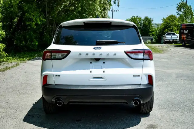 2022 Ford Escape SE Hybrid • HEATED SEATS • SPORT APPEARANCE PKG in Cars & Trucks in Kingston - Image 6
