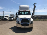 2020 FREIGHTLINER T12664ST;Heavy Duty Trucks - CONVENTIONAL W/O SLEEPER Penske Location 100 THORNHIL... (image 1)