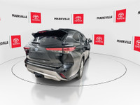 The 2023 Toyota Highlander Hybrid Limited is a more fuel-efficient, environmentally-friendly version... (image 9)
