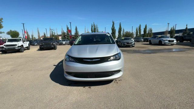 2024 Chrysler Grand Caravan SXT | Remote Start | Heated Seats in Cars & Trucks in Edmonton - Image 4