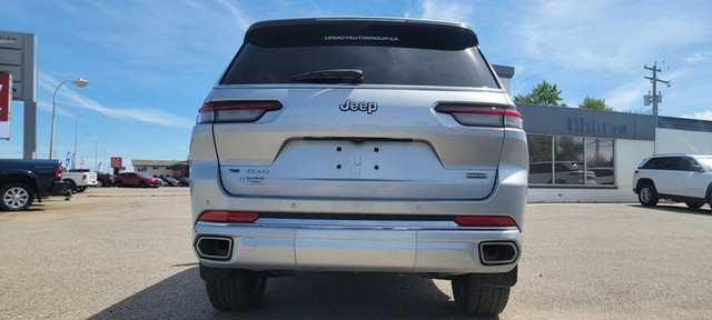 2022 Jeep Grand Cherokee L BASE in Cars & Trucks in Lethbridge - Image 4
