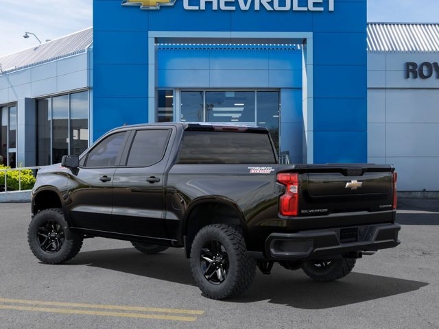  2022 Chevrolet Silverado 1500 Custom Trail Boss