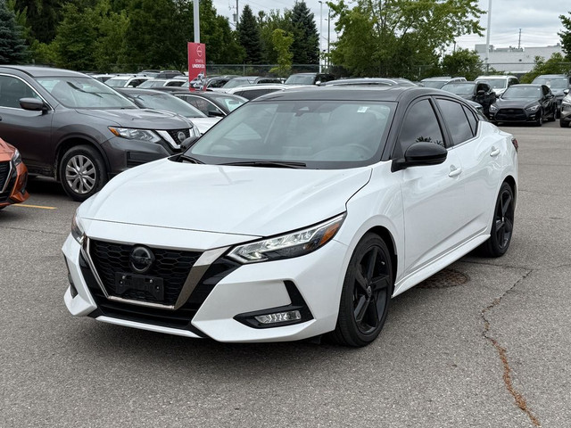 2023 Nissan Sentra SR SUPER RARE | MANUAL TRANSMISSION | LOW MIL in Cars & Trucks in Markham / York Region - Image 4