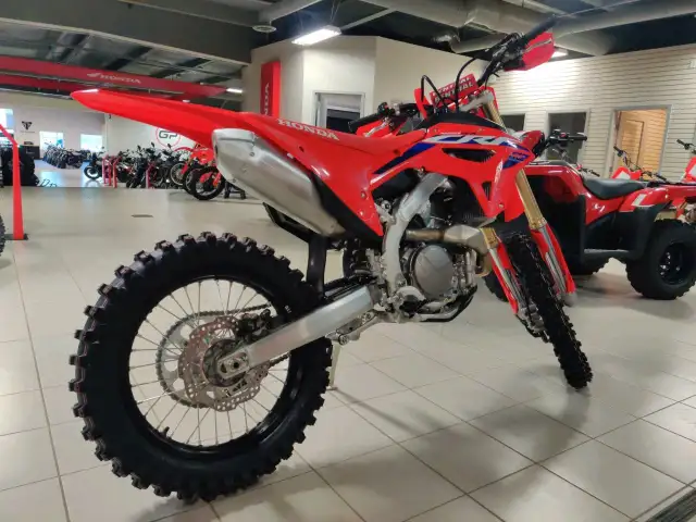 2024 Honda CRF450RX CROSS-COUNTRY in Dirt Bikes & Motocross in Grande Prairie - Image 3