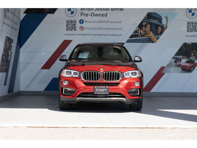 2018 BMW X6 xDrive35i in Cars & Trucks in Vancouver - Image 3