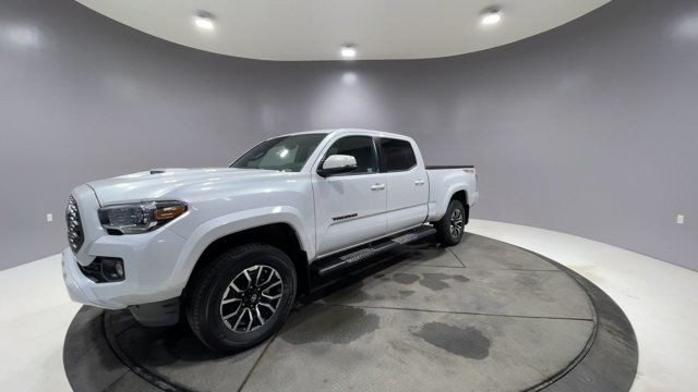 2022 Toyota Tacoma 4WD DBL AT - CLEAN CARFAX - ONE OWNER in Cars & Trucks in Strathcona County - Image 4