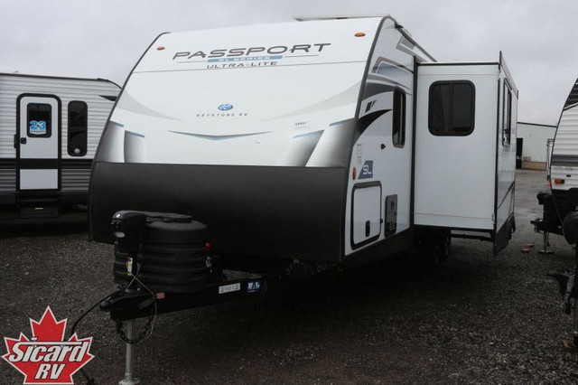 2023 KEYSTONE PASSPORT SL SERIES 221BH in Travel Trailers & Campers in Hamilton - Image 4
