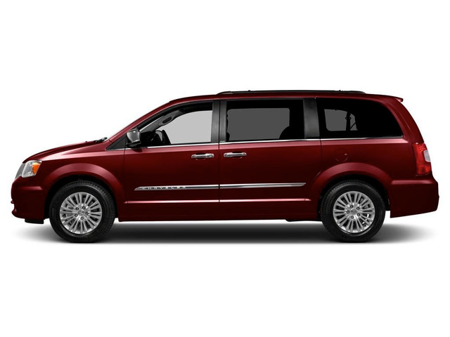 2015 Chrysler Town & Country Touring-L TOURING L NAVIGATION DVD in Cars & Trucks in Chatham-Kent - Image 2