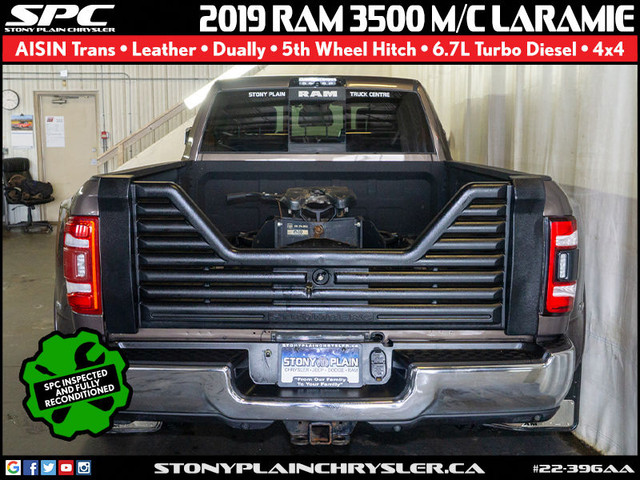 2019 RAM 3500 Laramie 4x4 Mega Cab 6'4" Box for sale in Cars & Trucks in St. Albert - Image 4