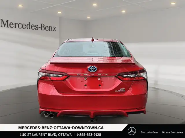 2023 Toyota Camry Hybrid SE Hybrid Efficient and Stylish in Cars & Trucks in Ottawa - Image 4