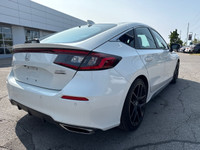 Do not miss out on this low mileage, locally owned and traded 2023 Sport Touring Civic in a RARE Man... (image 7)