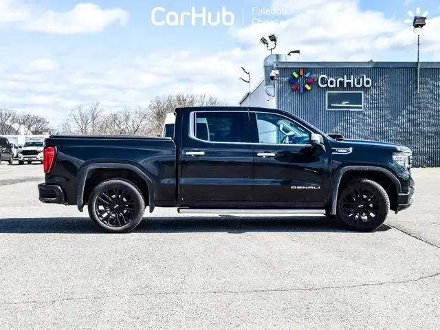 2023 GMC Sierra 1500 Denali 4WD Crew Cab 147 Diesel Sunroof in Cars & Trucks in Mississauga / Peel Region - Image 11