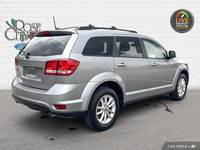 - ACCIDENT FREE - CLOTH SEATS - REMOTE START - NAVIGATION - POWER SUNROOF - REAR SEATS DVD SCREEN w/... (image 5)