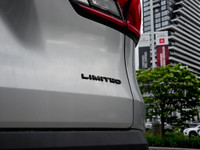 Visit our dealership to explore the recent trade-in of the 2024 TOYOTA GRAND HIGHLANDER. This except... (image 8)