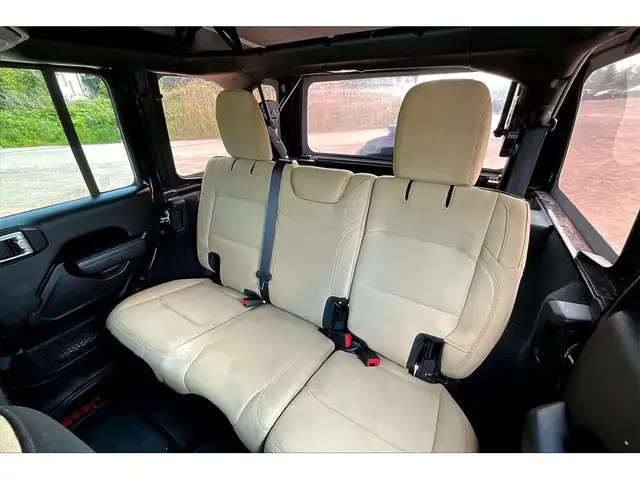 2022 Jeep Wrangler Willys 4Dr | Soft Top | Alpine | Tow Package  in Cars & Trucks in Mississauga / Peel Region - Image 27