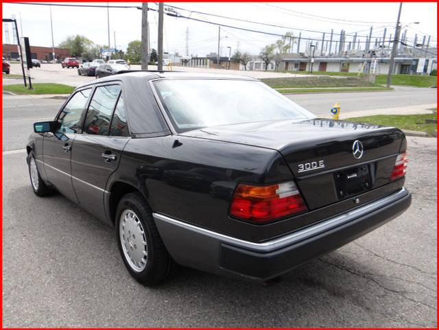 1993 Mercedes-Benz 300 Series 300E *LEATHER/AC/SUNROOF/ALLOYS/HE in Cars & Trucks in City of Toronto - Image 3