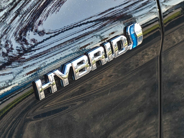 2020 Toyota Camry Hybrid XLE XLE HYBRID, FULLY LOADED in Cars & Trucks in Ottawa - Image 2