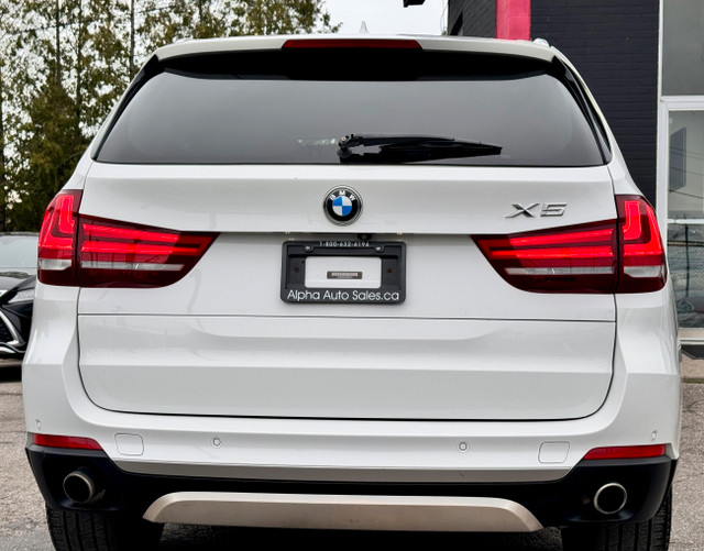 2017 BMW X5 xDrive35i AWD in Cars & Trucks in City of Toronto - Image 4