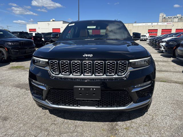 2025 Jeep Grand Cherokee Summit in Cars & Trucks in Mississauga / Peel Region - Image 2