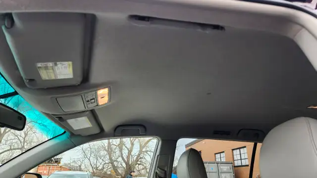 2013 Toyota Highlander 4WD 4dr in Cars & Trucks in Oakville / Halton Region - Image 13