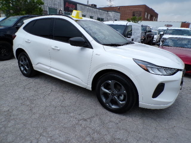 2024 Ford Escape ST-Line in Cars & Trucks in Mississauga / Peel Region - Image 3
