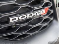 This Dodge Durango has a dependable ERC 3.6L Pentastar(TM) VVT V6 engine w/ESS engine powering this... (image 9)
