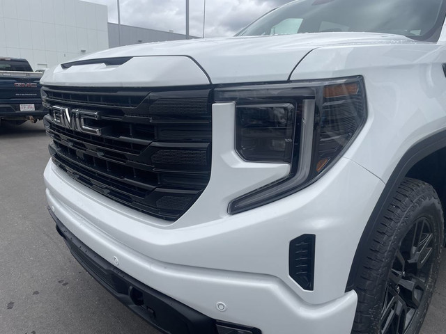 2025 GMC Sierra 1500 Elevation in Cars & Trucks in Calgary - Image 3