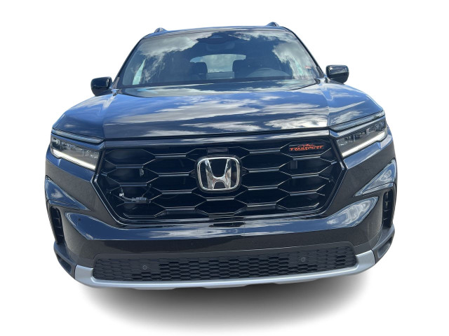2023 Honda Pilot TrailSport, 4X4, Cuir, 7 places, Carplay, Camér in Cars & Trucks in City of Montréal - Image 3