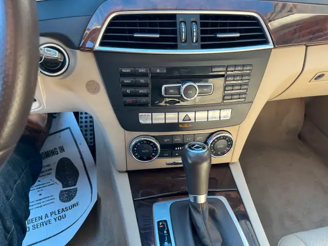 2012 Mercedes-Benz C-Class C 300 in Cars & Trucks in Kitchener / Waterloo - Image 18