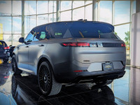 Comes equipped with: Power Trunk, Power Mirrors, Sunroof , Load Bearing Exterior Rack, Remote Igniti... (image 9)