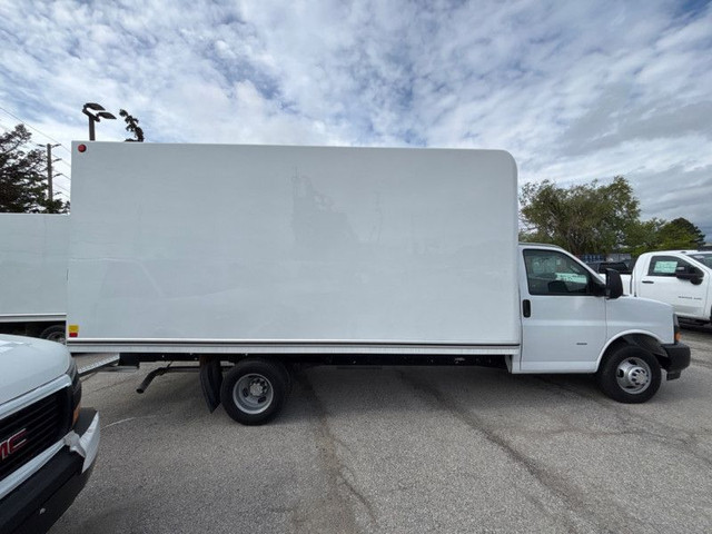 2024 Chevrolet Express Commercial Cutaway in Cars & Trucks in Mississauga / Peel Region - Image 4