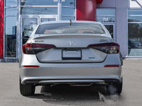 Engine: 2L 4cyl. L/100Km City: 0.0 L/100Km Hwy: 0.0 Safety Equipment Traffic Jam Assist ABS And Driv... (image 4)