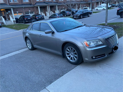 2014 Chrysler 300 RWD