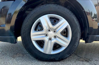 3.6 L 6 Cyl Engine Vehicle Options: Rear Back Up Camera, Touch Screen Radio System, Heated Seats, Se... (image 8)
