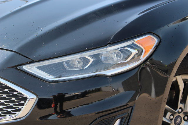 2019 Ford Fusion Hybrid Titanium in Cars & Trucks in Calgary - Image 3