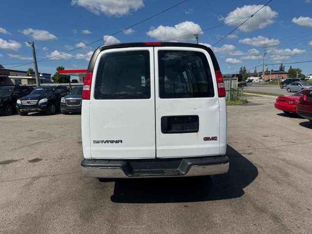 2017 GMC Savana Cargo Van CARGO VAN, RUNS WELL, V8, AS IS SPECIA in Cars & Trucks in London - Image 4