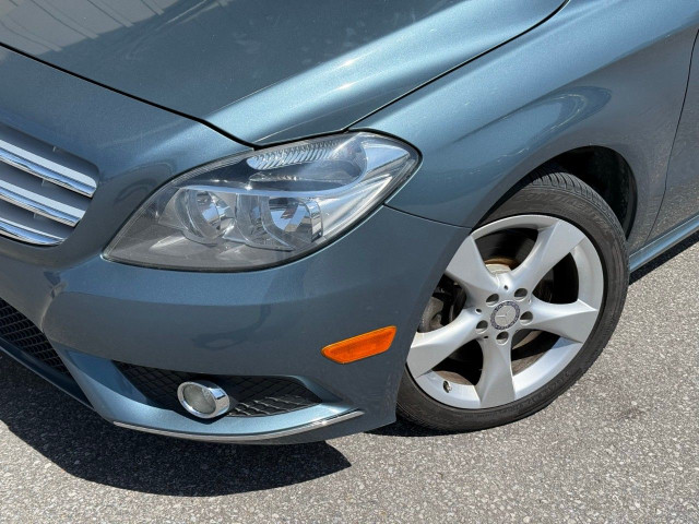 2013 Mercedes-Benz B-Class in Cars & Trucks in Barrie - Image 2
