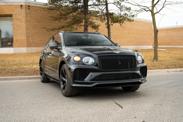 2021 Bentley Bentayga Carbon exterior V8 AWD Carbon exterior in Cars & Trucks in Mississauga / Peel Region - Image 3