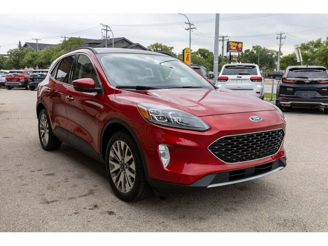 2020 Ford Escape TITANIUM HYBRID AWD | PANORAMIC SUNROOF | LEATH in Cars & Trucks in Winnipeg - Image 2