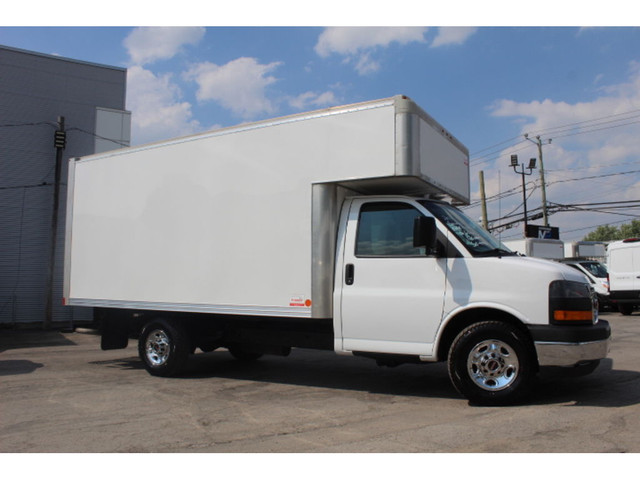 2021 GMC Savana CUBE 14 PIEDS + DECK 6.6 LITRES 1 SEUL PROPRIO in Cars & Trucks in Laval / North Shore - Image 3