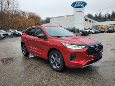  2024 Ford Escape ST-Line 3.49% Available, AWD, Cold Weather Pkg