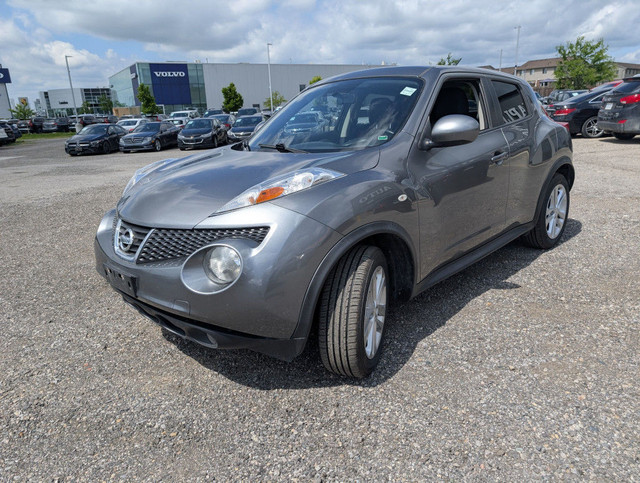 2011 Nissan Juke SL AWD | SUNROOF | HEATED SEATS in Cars & Trucks in London - Image 2