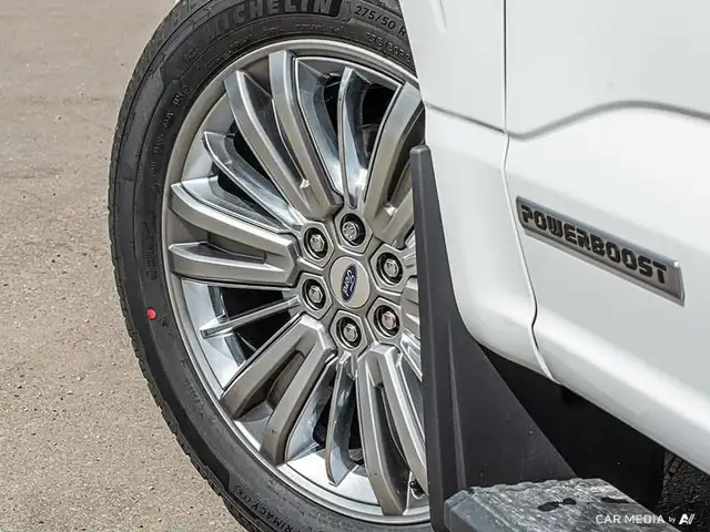 2025 Ford F-150 Platinum dans Autos et camions dans Ville d’Edmonton - Image 8