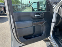 1 OWNER | ACCIDENT FREE | HEATED/COOLED SEATS | HEATED STEERING WHEEL | REMOTE START | APPLE CARPLAY... (image 9)
