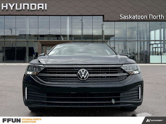 2023 Volkswagen Jetta Comfortline Heated steering wheel, Adap... in Cars & Trucks in Saskatoon - Image 4