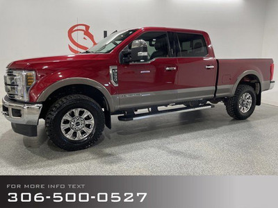 2019 Ford Super Duty F-350 SRW LARIAT with Chrome and Ultimate