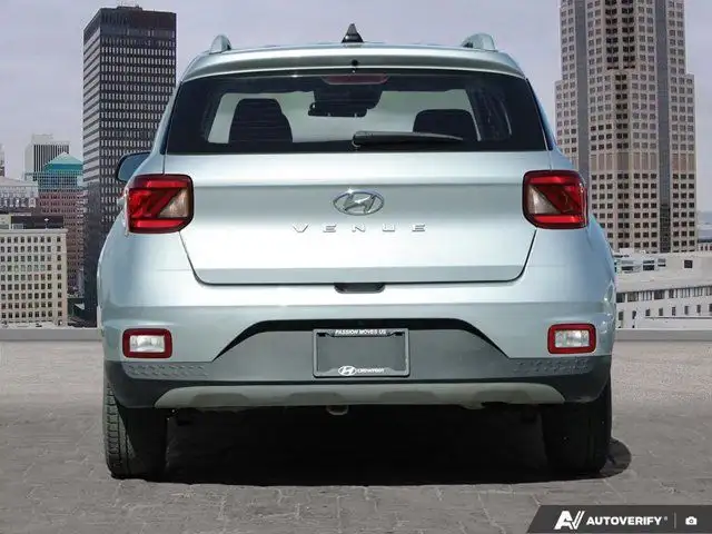2022 Hyundai Venue Preferred | No Accidents | Apple CarPlay in Cars & Trucks in Calgary - Image 6